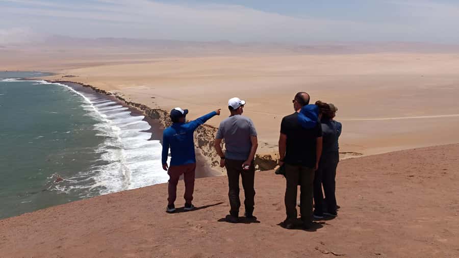 Paracas:Private Tours Paracas National Reserve all inclusive - Starting at the Centro de Interpretación
