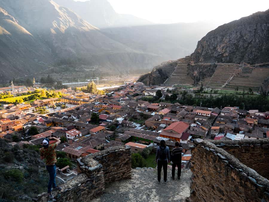 Pisaq, Ollantaytambo, Chinchero - Sacred Valley Experience - Lunch and the long road through the valley