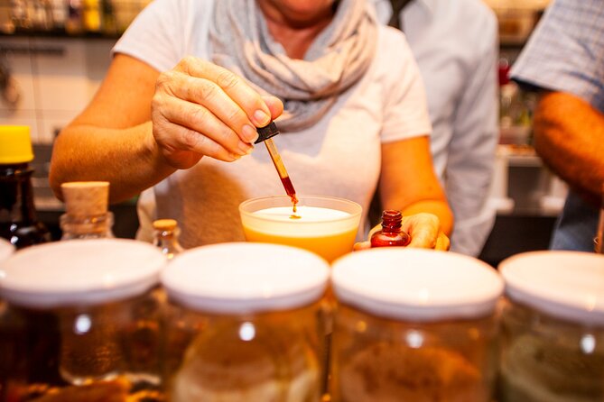 Pisco Sour Secrets: Hands-On Mixology in Historic Cusco - Altitude, clothing, and a sensible pace