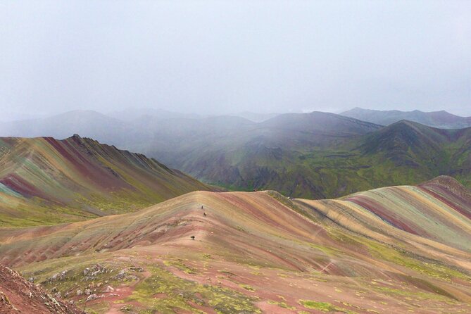 PRIVATE Palccoyo Rainbow Mountain tour - The early start and 3.5-hour ride from Cusco