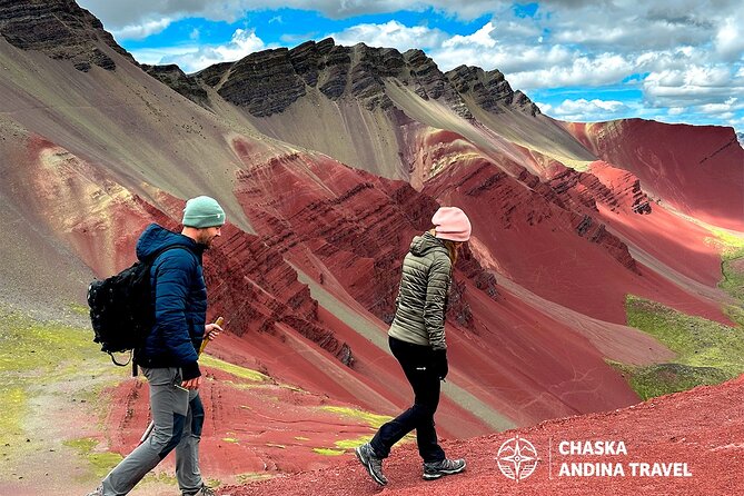Private Tour Rainbow Mountain + Red Valley + LUNCH - Why Red Valley makes this route different