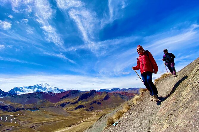 Private Tour Rainbow Mountain + Red Valley + LUNCH - What the $130 price covers