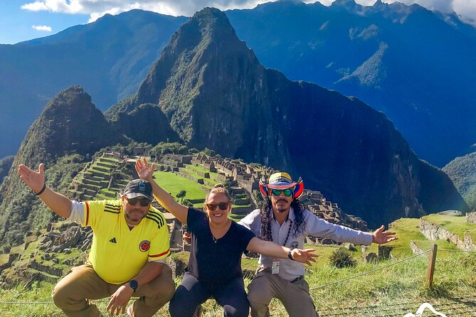 Private Tour to Sacred Valley and Machu Picchu from Cusco - Maras salt mines and Moray terraces