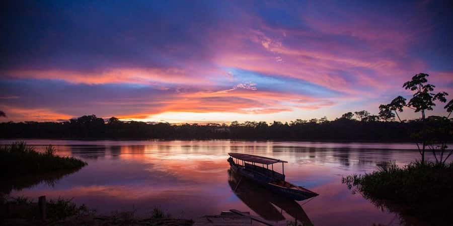 Puerto Maldonado: 3-hour sunset boat ride - What the $50 price includes