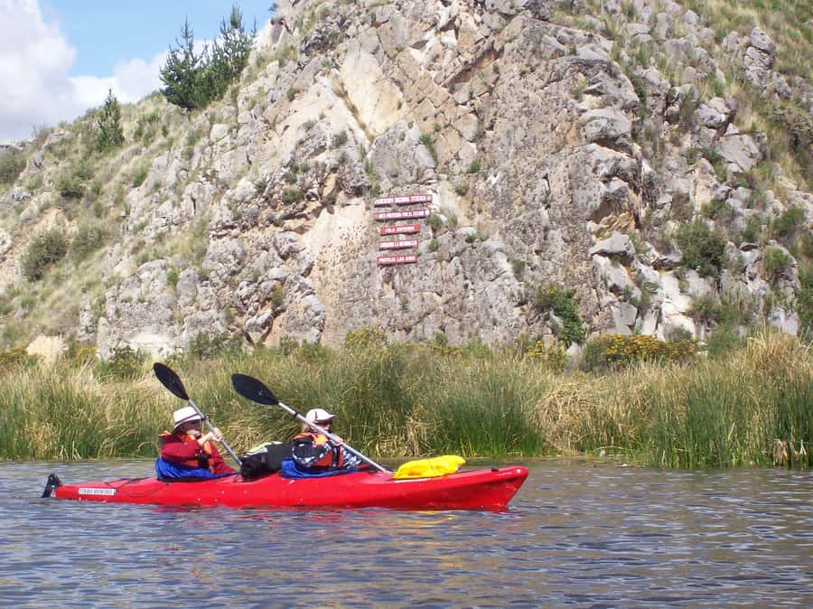 Puno: 2-day Uros Kayak Tour with Homestay at Amantani Island - Walking uphill to Pachatata