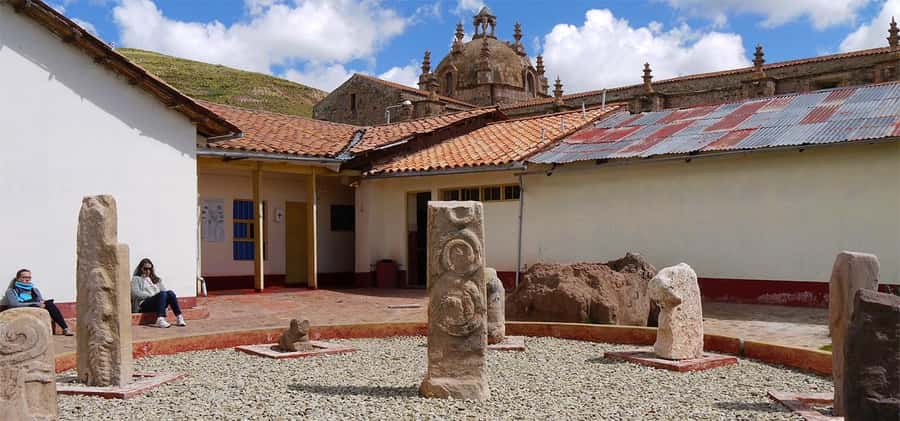 Puno: Full-Day Route of the Sun Tour to Cusco with Lunch - 8:50 AM at Pucara, the route’s ancient opening