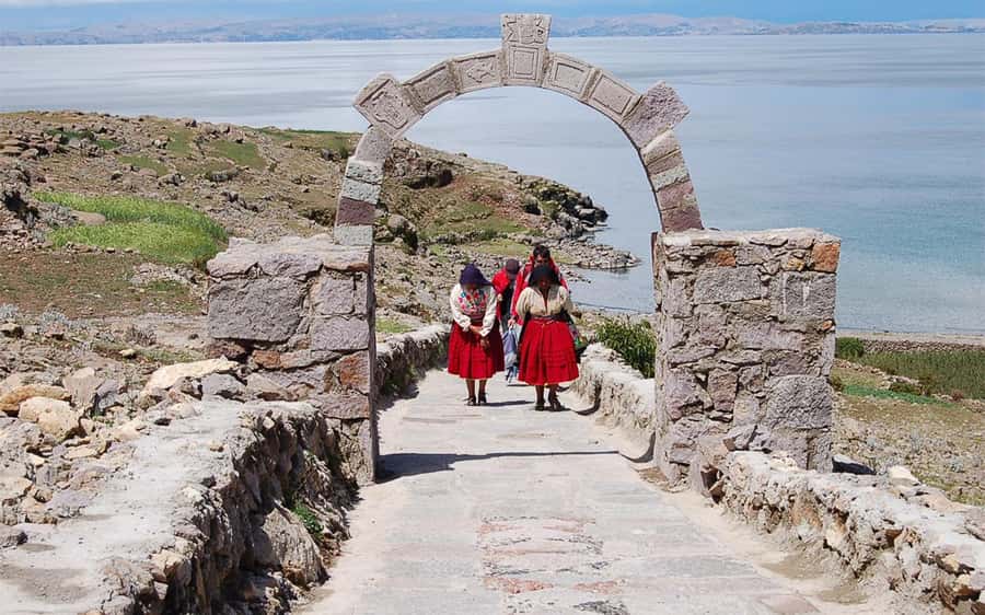 Puno: Uros and Taquile Islands Full-Day Tour with Lunch - The long crossing to Taquile Island