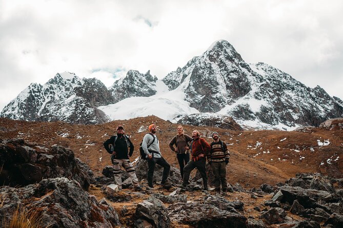 Rainbow Mountain and Red Valley Hike – 2 Days / 1 Night - Day one: Quesiuno, Puka Pass, and Ausangate