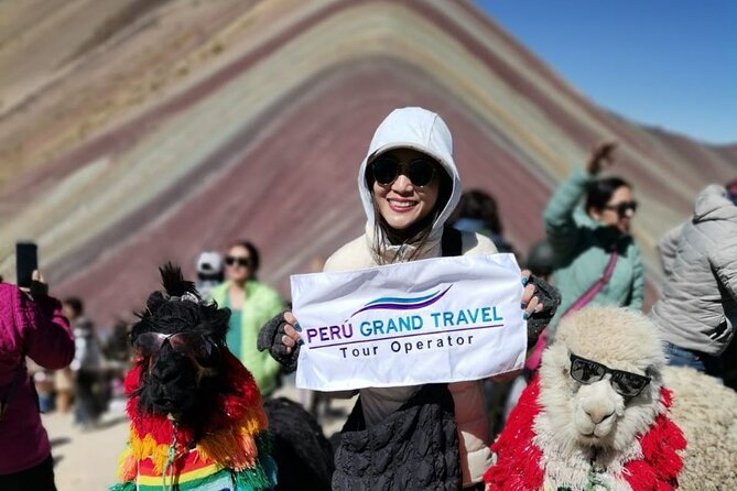 Rainbow Mountain Full-Day Tour from Cusco + Small Group! - 4 a.m. from Cusco, then south toward Cusipata