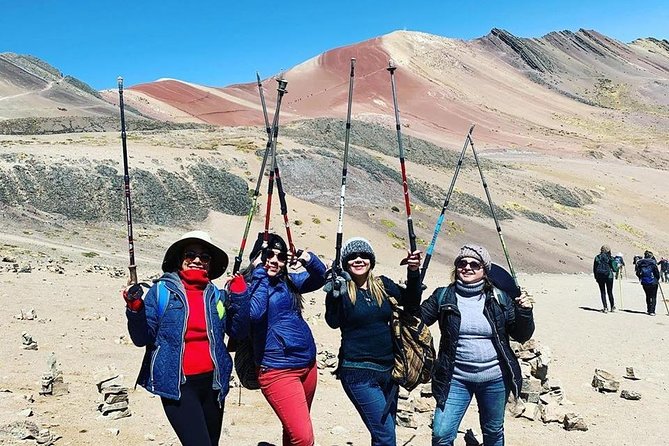 Rainbow Mountain Full-Day Tour from Cusco + Small Group! - The descent and lunch in Cusipata