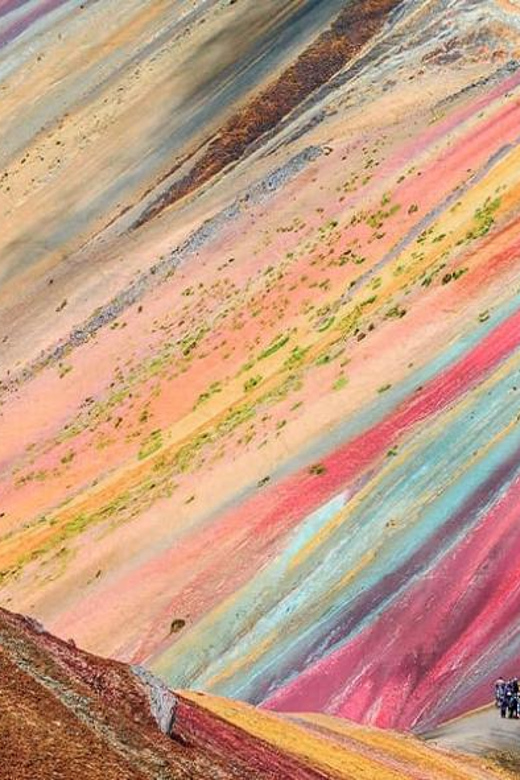 Rainbow mountain horseback riding tour + Buffet Lunch - Reaching the 5,200-meter viewpoint