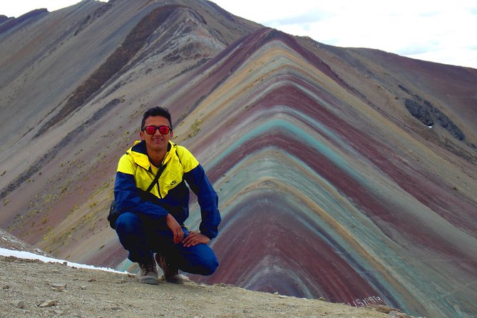 Rainbow Mountain in Cusco Full Day Tour - What the guide does when altitude becomes a problem