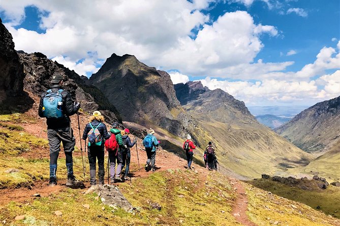 Rainbow Mountain & Red Valley Premium Tour with picnic - Why the 4:30 am start is worth considering