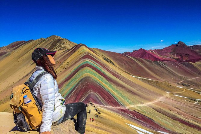 Rainbow Mountain Tour - Breakfast in Cusipata before the climb