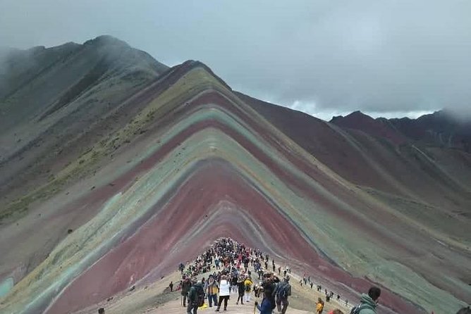 Rainbown mountain cusco 1 Day - The climb to Vinicunca above 5,000 meters