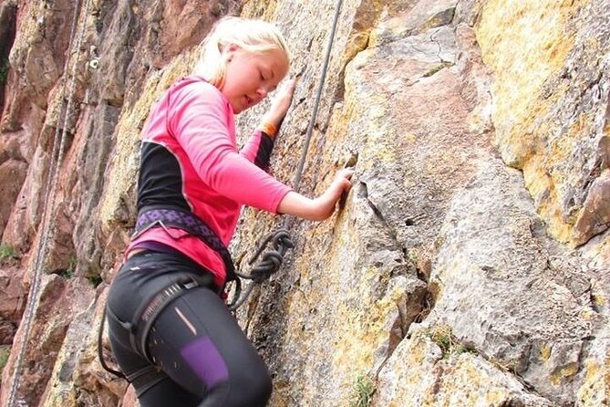 Rock Climbing full day - A closer look at the scenery around Cusco