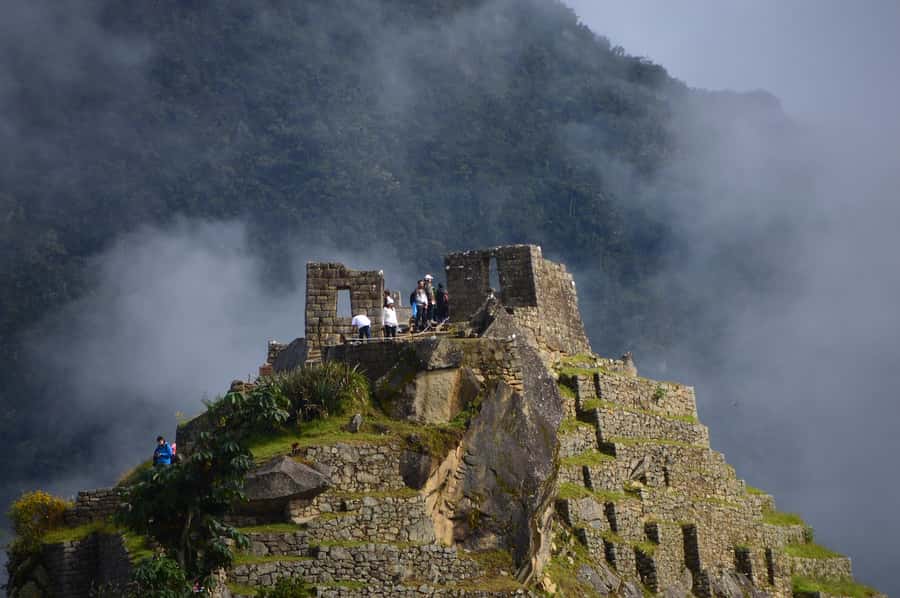 Sacred Valley & Machu Picchu by Train: 2-Day, 1-Night Tour - Alpacas, textiles, and the first Andean views