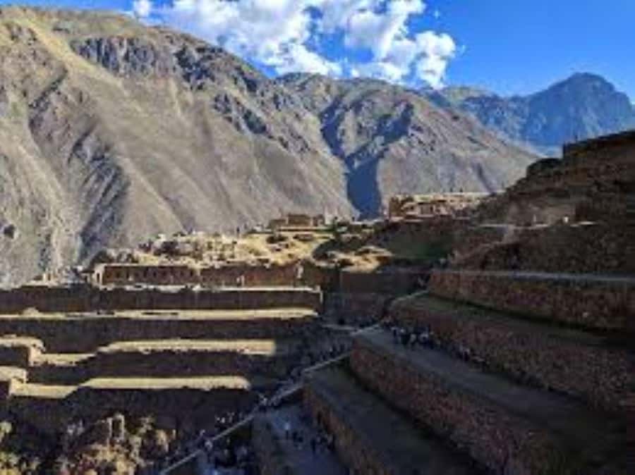 Sacred Valley Vip Cusco - 7:00 am start at Chinchero