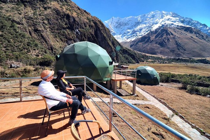 Salkantay Trek 4 Days to Machu Picchu by Glamping Sky Lodge Dome - Day one: Mollepata to Soraypampa