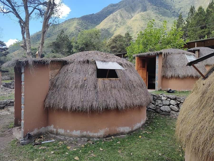 Salkantay trek to Machu Picchu – 5D/4N – Premium - Camping, meals, and what you carry