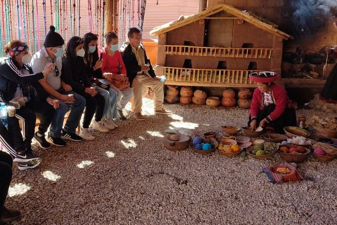 Salt Mines(Maras),Moray and Chincheros - Handmade alpaca wool at Mercado de Artesanias