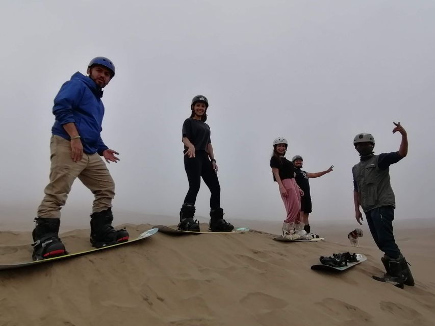 Sandbording in Lima - A personal outing rather than a large group show