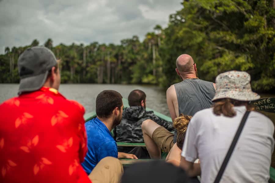 Sandoval Lake & Parrot Clay lick 3 Days/2 Nights - The parrot clay lick requires an early final morning