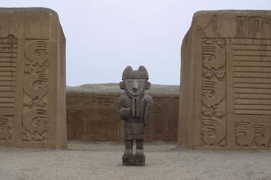 Shore Excursion from Salaverry port - The Huacas de Moche Museum adds the human detail