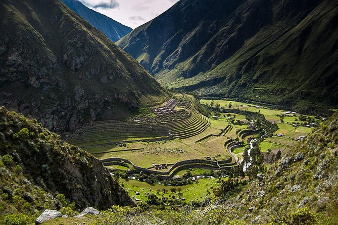 Short Inca Trail 2 Day Hike to Machu Picchu with Permits & Train - Trains and the long return to Cusco