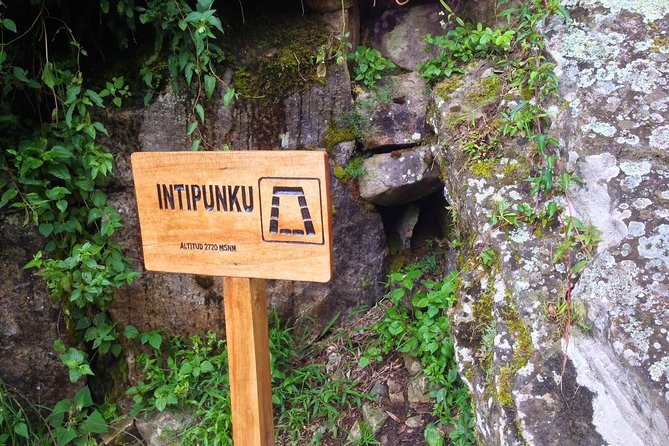 Short Inca trail to MachuPicchu || 2days - 1nigth || - Crossing the Urubamba River at km 104