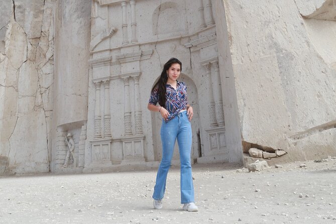 Sillar Route in Arequipa and viewpoint of the Volcanoes - Stop one: Añashuayco’s working quarries