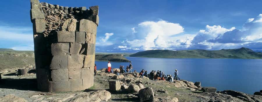 Sillustani: Chullpas de Sillustani Afternoon Half-Day Tour - From Puno to the Collao cemetery