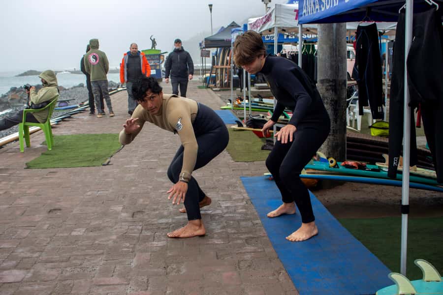 Surfing experience in Lima - English, German, and Spanish instruction