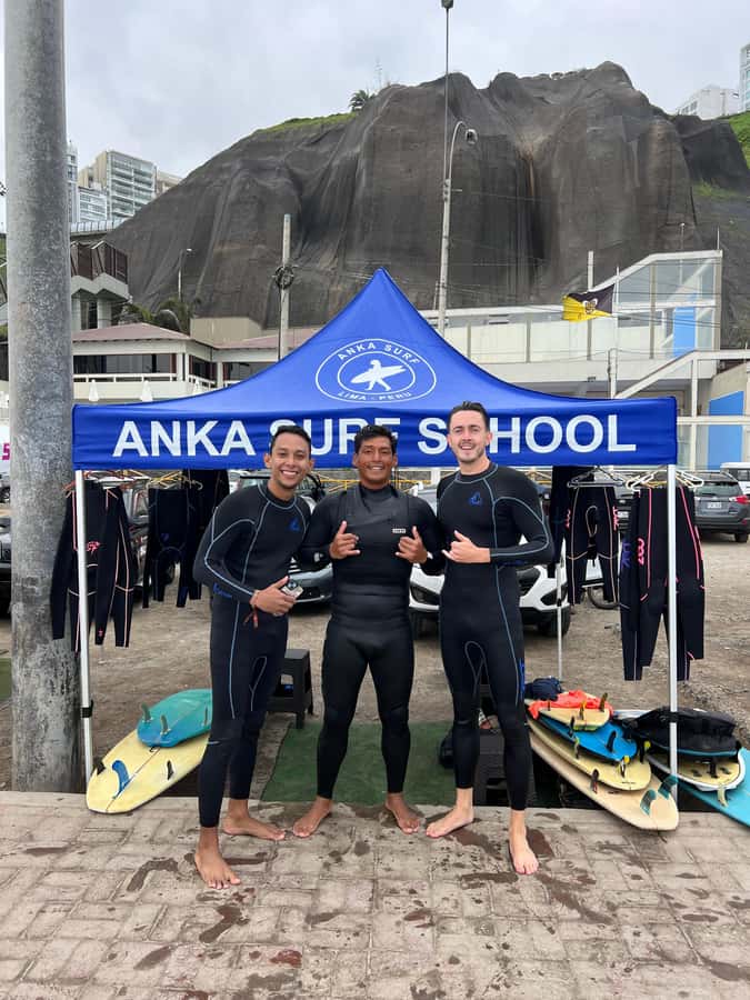 Surfing experience in Lima - Why the equipment makes a difference