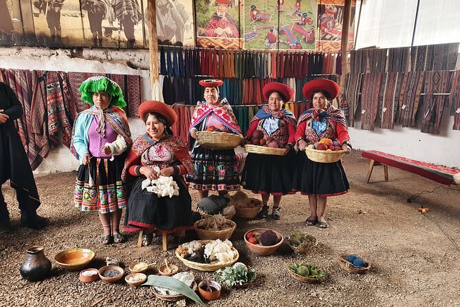 The Textile Workshop Experience in Cusco Region - Lunch with the Andean Colors team