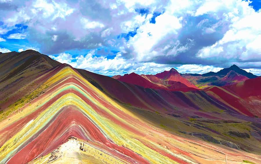 Tour de un día a la Montaña del Arco Iris y el Valle Rojo - Phullawasipata starts the real work