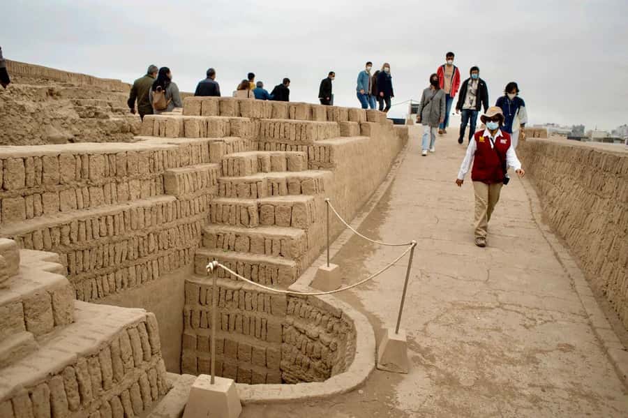 Tour Huaca Pucllana: Pyramids and Pre-Columbian Antiquity - Why Huaca Pucllana belongs on your Lima schedule