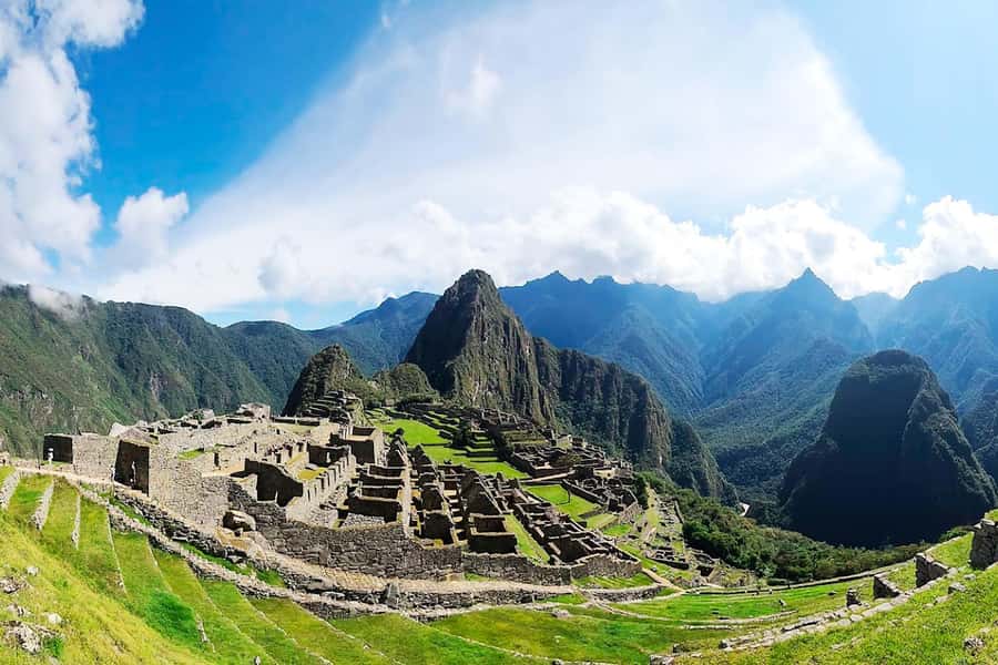 TOUR TO MACHU PICCHU FULL DAY BY TRAIN – The Best Adventure - Key points to know before booking