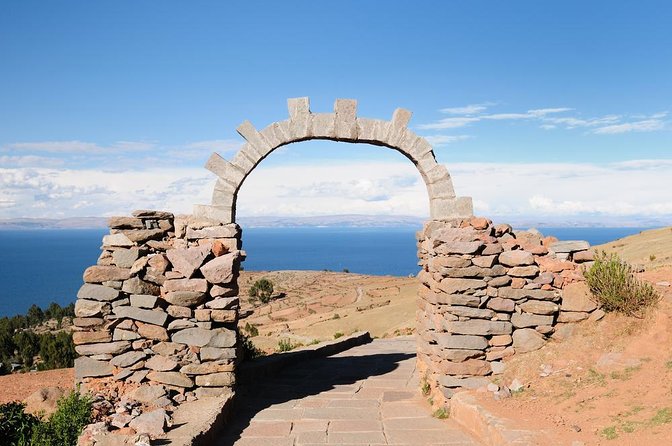 Two-Day Tour to Uros with Amantani and Taquile from Puno - The guide, group size, and pace