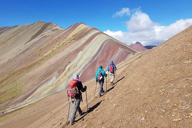 Vinicunca Rainbow Mountain in one day, private with Peru Vip - Altitude is the real test