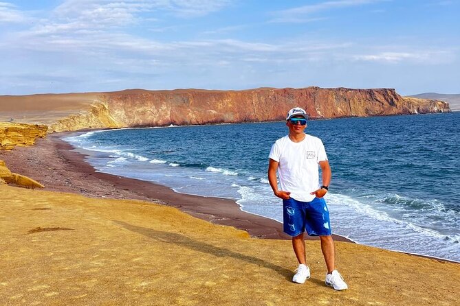 Visit the Paracas National Reserve on a SCOOTER - Playa Roja and the famous coastal colors