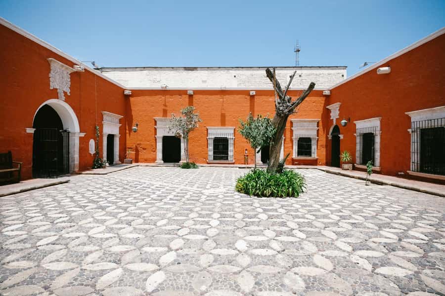 Walking tour in the Historic Center of Arequipa - Key points at a glance